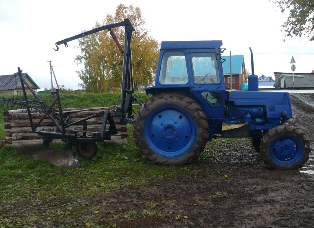 Права на трактор в Оленегорске